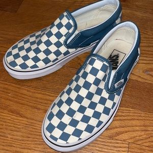 Women’s size 6 slip on vans